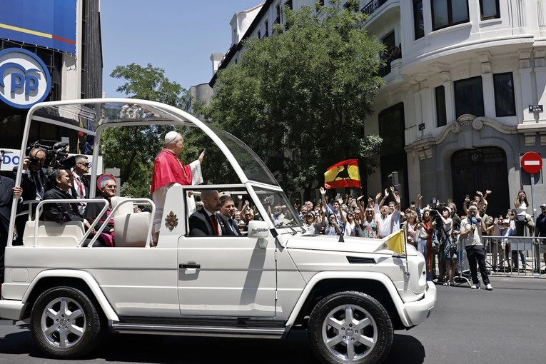 Papa u Španjolskoj: Svijet vapi za mirom